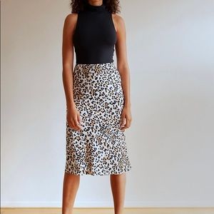 Babaton Slip Skirt - MIDI Leopard Print 4